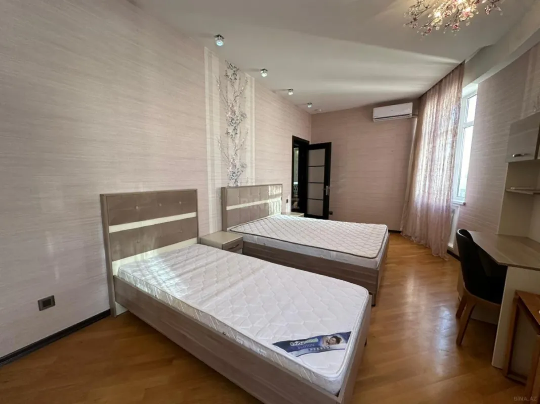 Kirayə verilir 3 otaqlı mənzil 120 m²