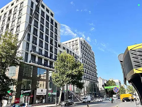 Satılır 4 otaqlı mənzil 128 m² — Bakı 4 otaq 128.00 m²