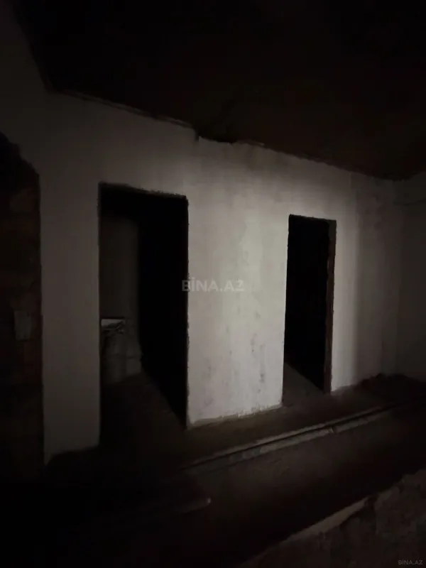 Satılır 3 otaqlı mənzil 112 m²