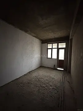 Satılır 3 otaqlı mənzil 112 m²