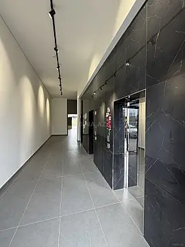 Satılır 3 otaqlı mənzil 112 m²