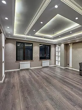 Satılır 2 otaqlı mənzil 113 m²