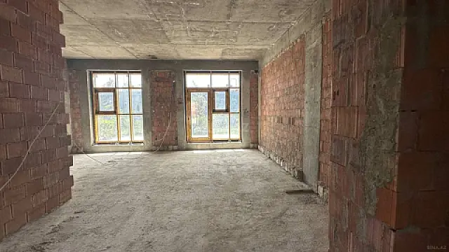 Satılır 2 otaqlı həyət evi 102 m²