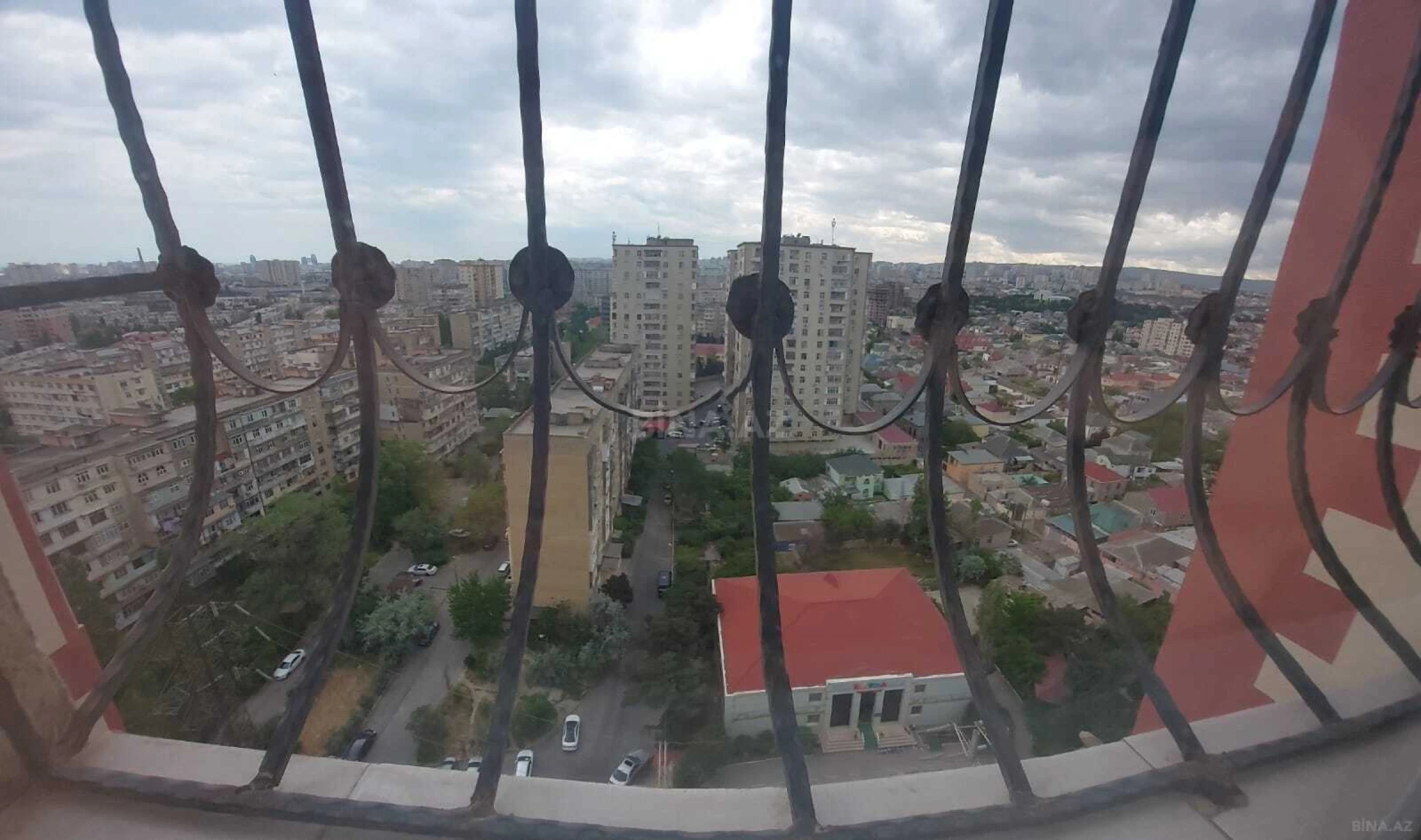Satılır 2 otaqlı mənzil 60 m²