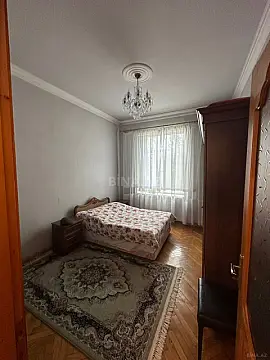 Satılır 2 otaqlı mənzil 68 m²