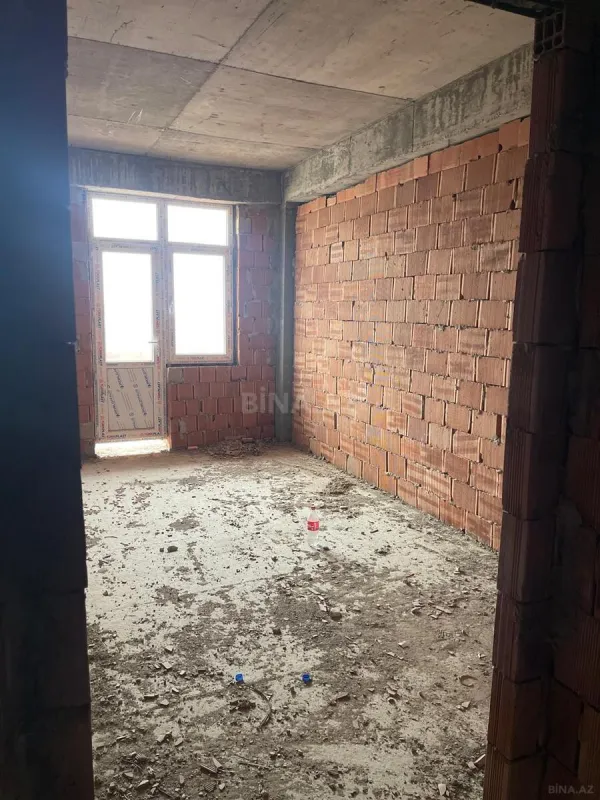 Satılır 2 otaqlı mənzil 70 m²