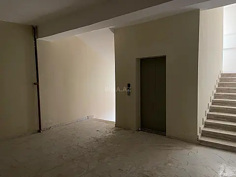 Satılır 2 otaqlı mənzil 70 m²