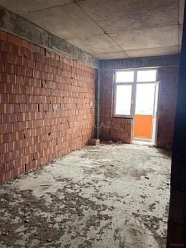 Satılır 2 otaqlı mənzil 70 m²