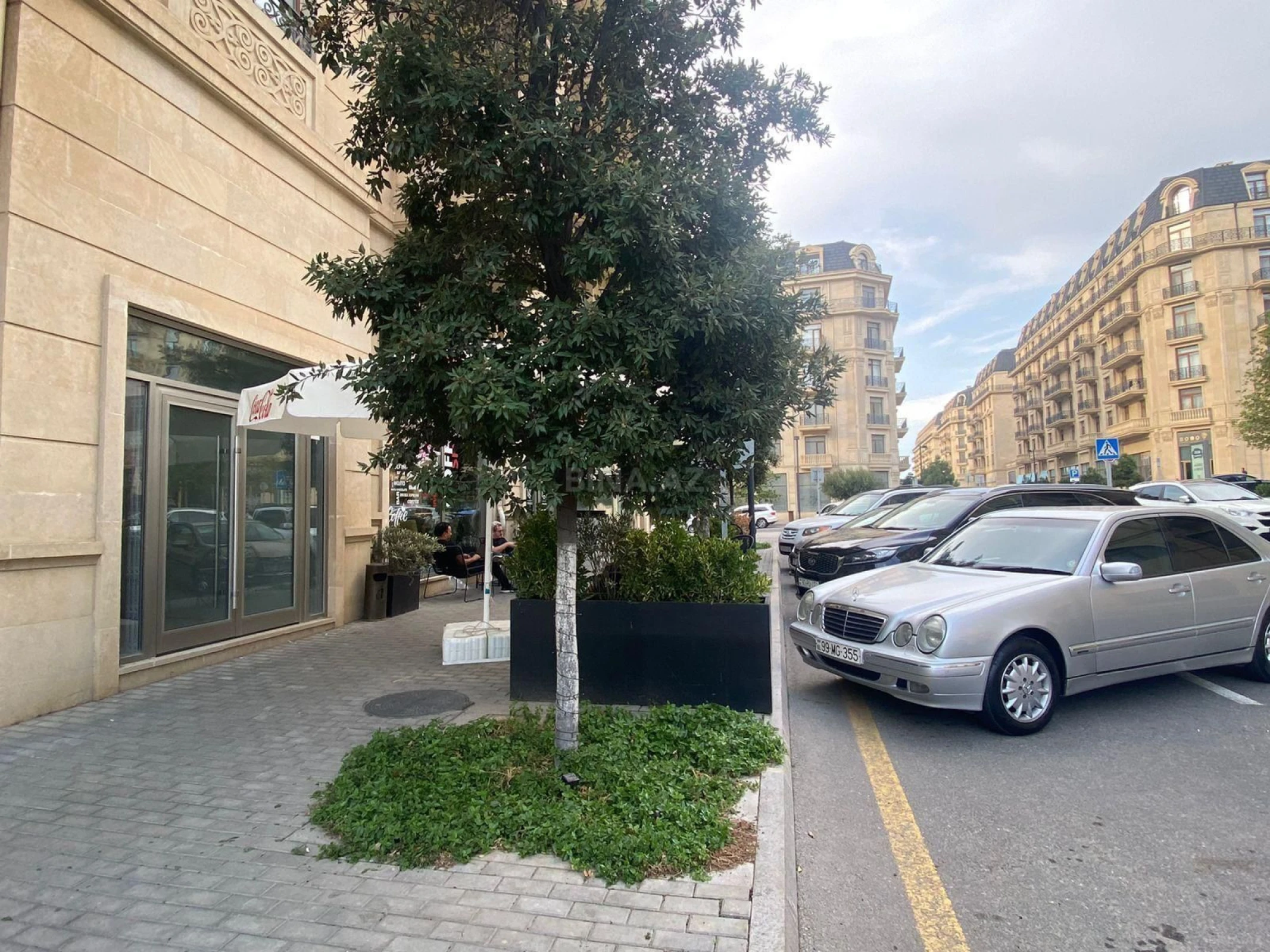 Kirayə verilir obyekt 110 m²