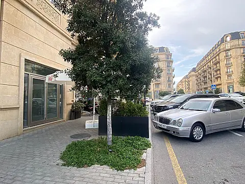 Kirayə verilir obyekt 110 m²