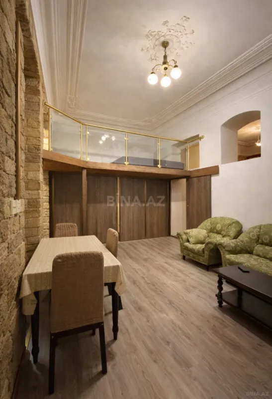 Kirayə verilir 2 otaqlı mənzil 60 m²