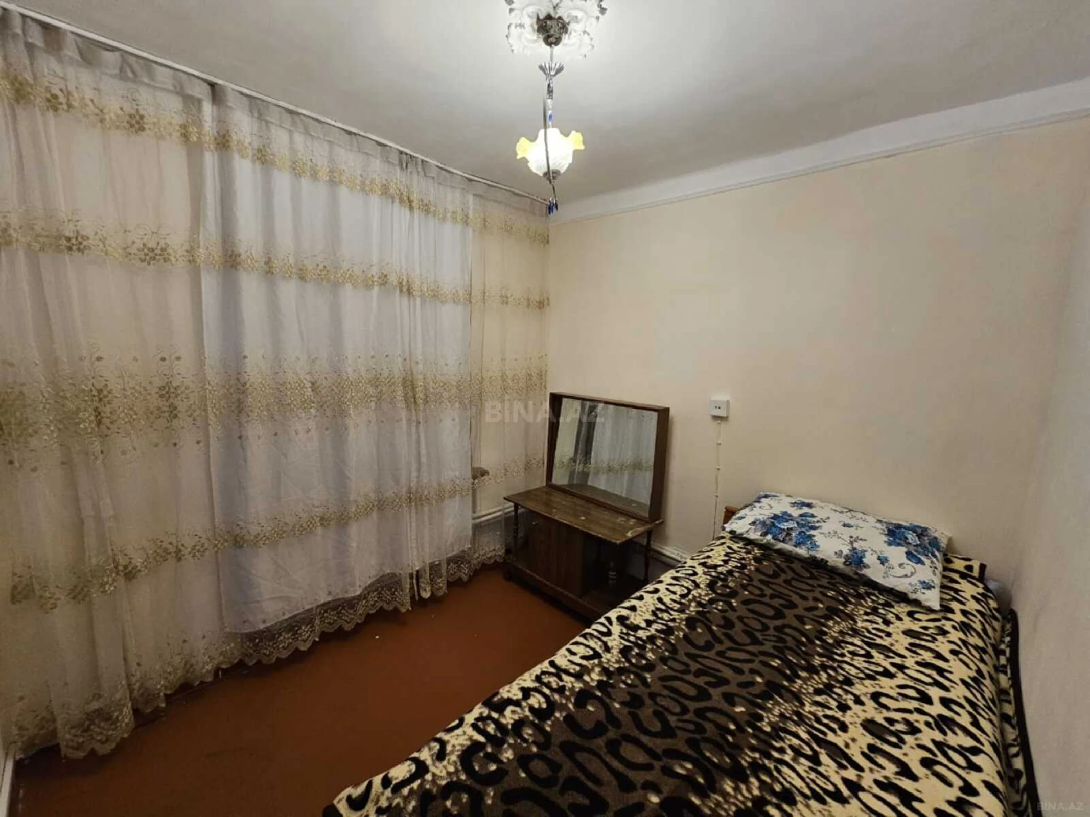 Kirayə verilir 2 otaqlı mənzil 32 m²