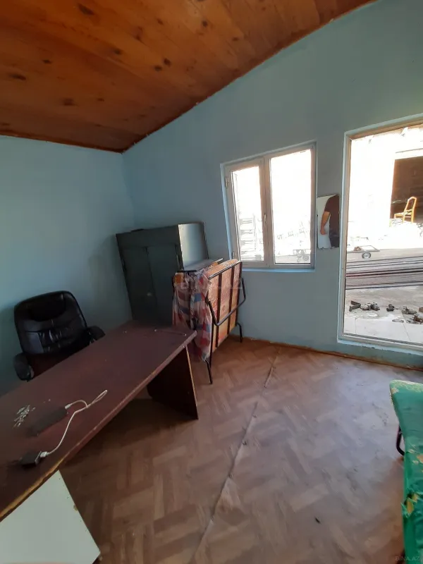 Kirayə verilir obyekt 300 m²