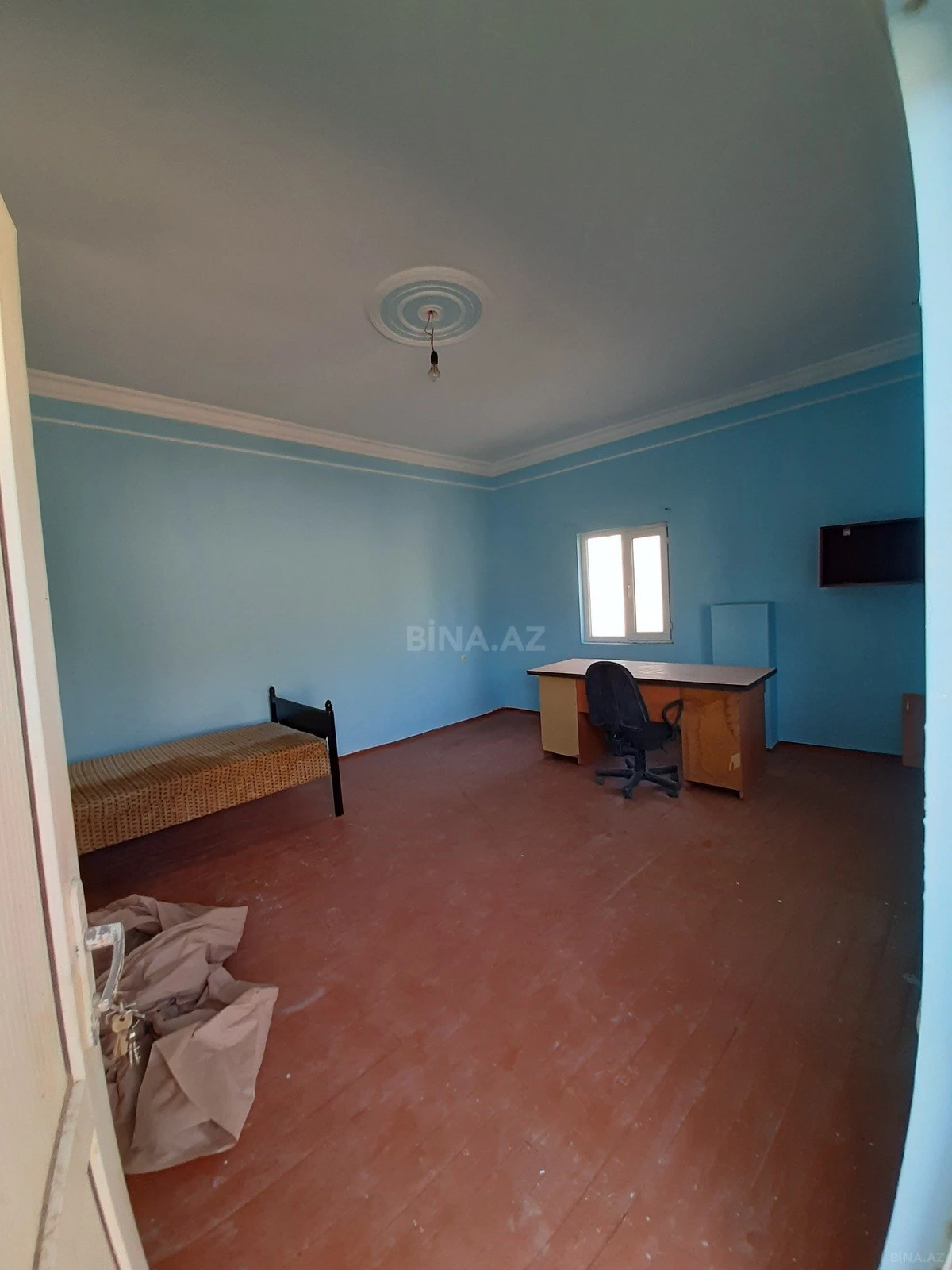 Kirayə verilir obyekt 300 m²