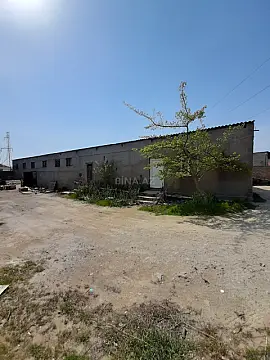 Kirayə verilir obyekt 300 m²