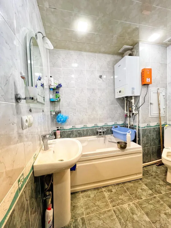 Satılır 2 otaqlı mənzil 55 m²