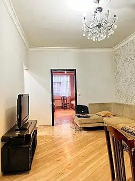 Satılır 2 otaqlı mənzil 55 m² — Bakı, Memar Əcəmi yanı 2 otaq 55.00 m²