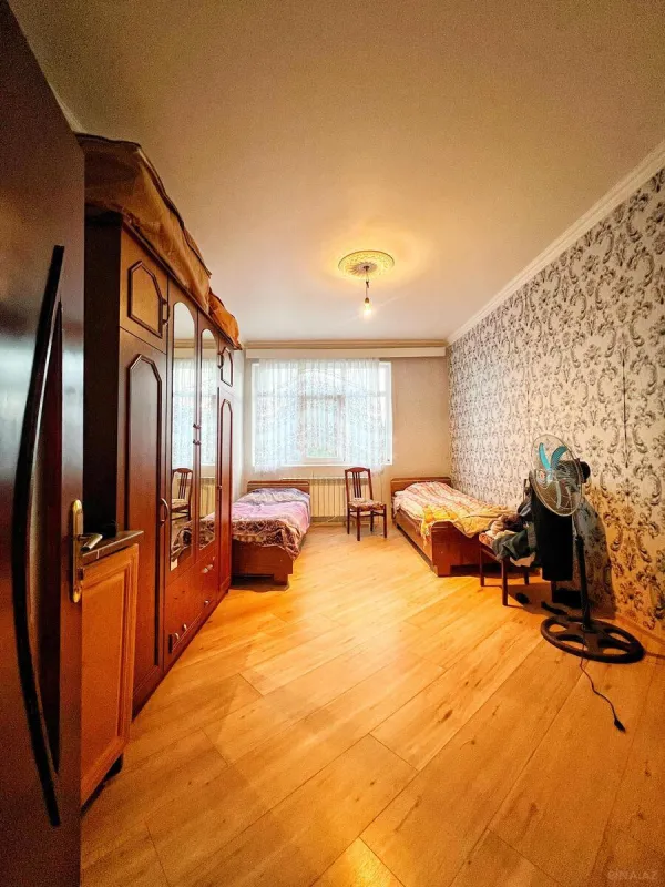 Satılır 2 otaqlı mənzil 55 m²