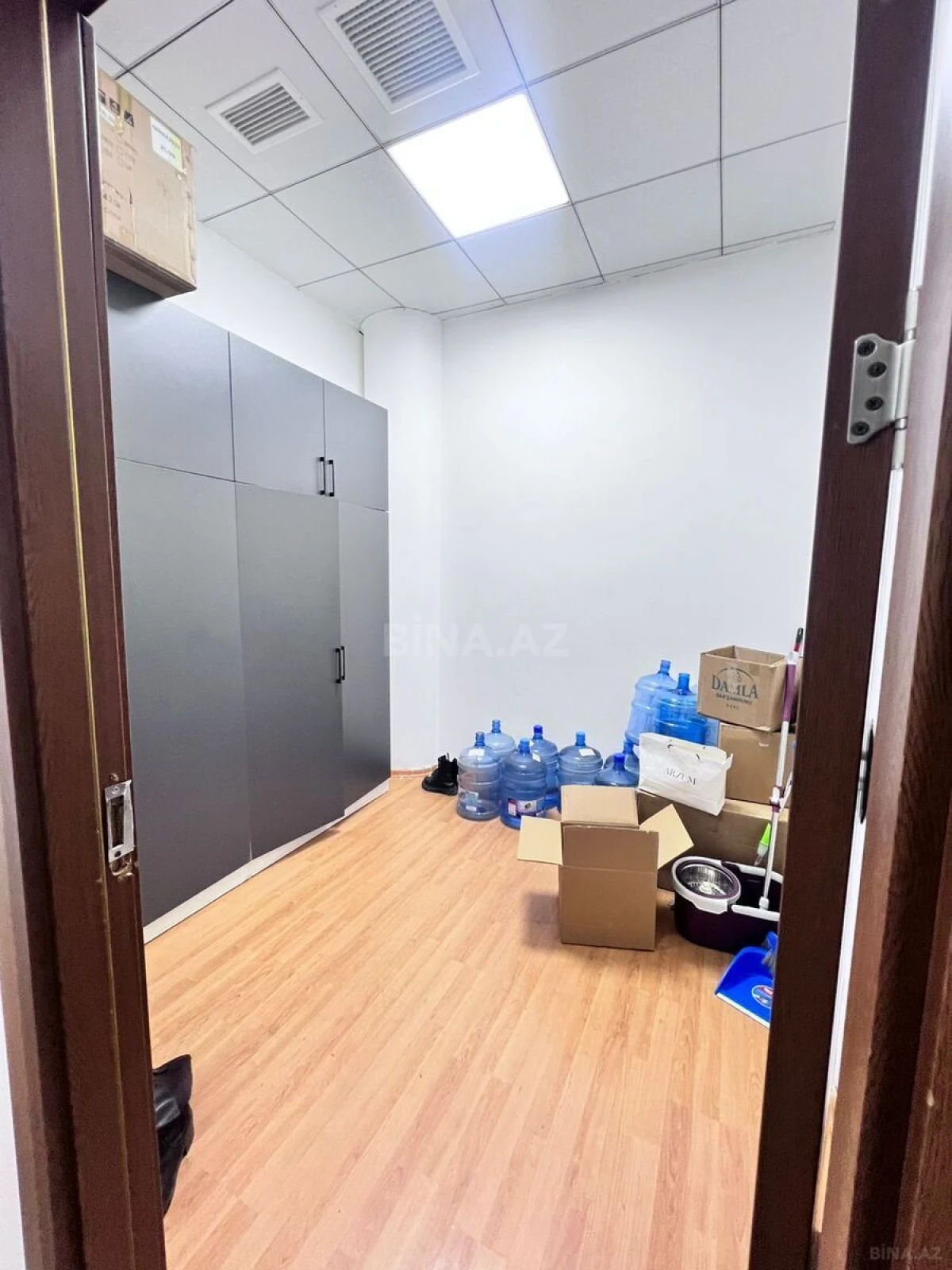 Kirayə verilir 6 otaqlı ofis 131 m²