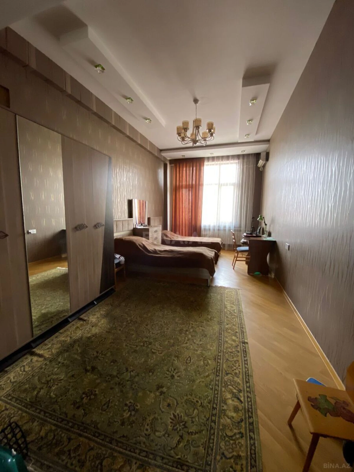 Kirayə verilir 3 otaqlı mənzil 120 m²