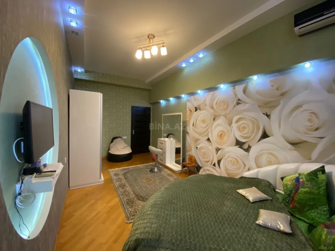 Kirayə verilir 3 otaqlı mənzil 120 m²