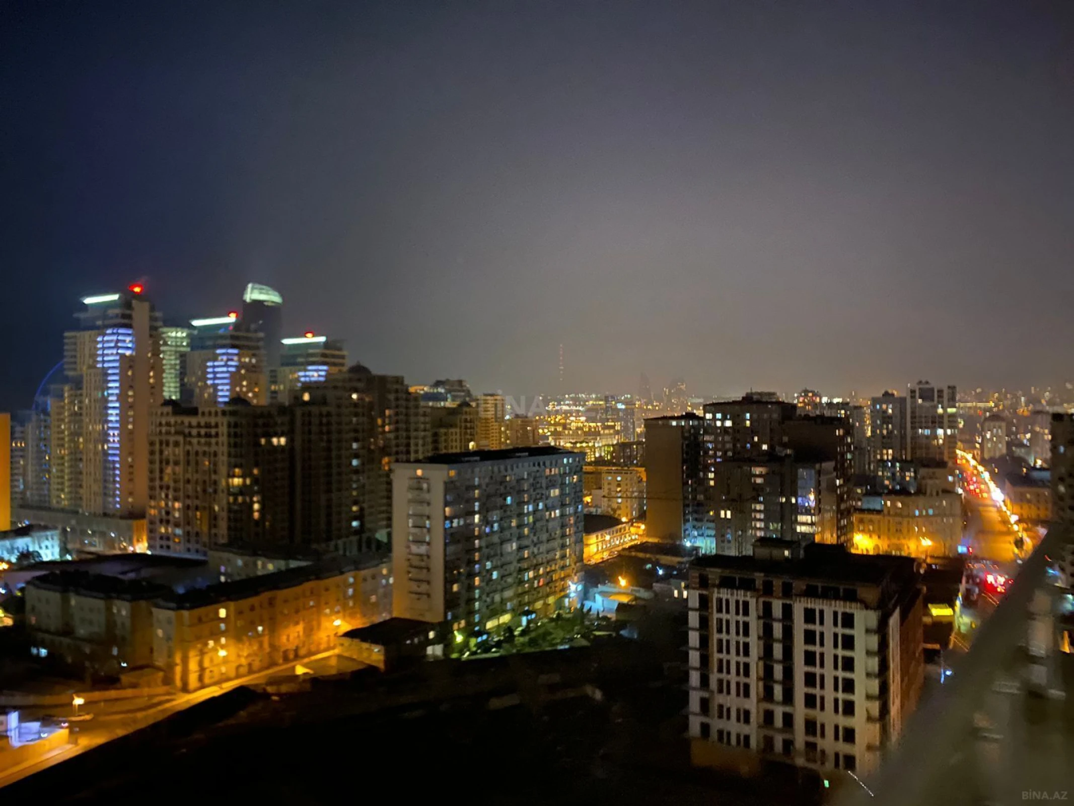 Kirayə verilir 3 otaqlı mənzil 120 m²