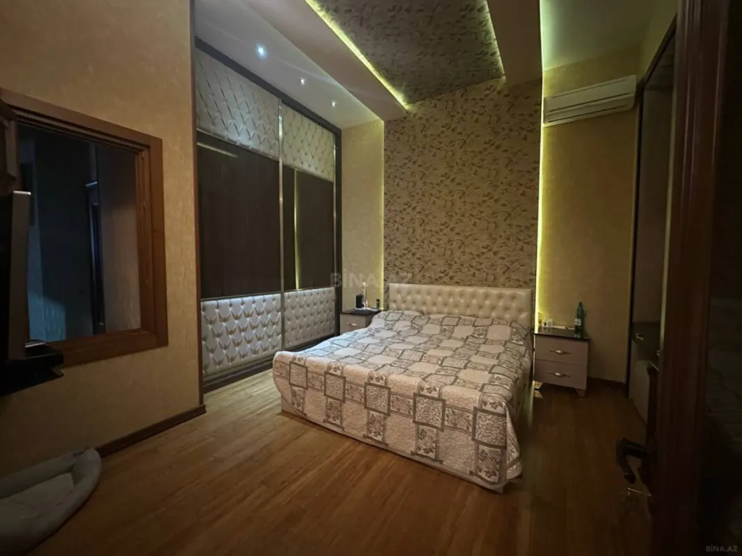 Satılır 3 otaqlı mənzil 120 m²
