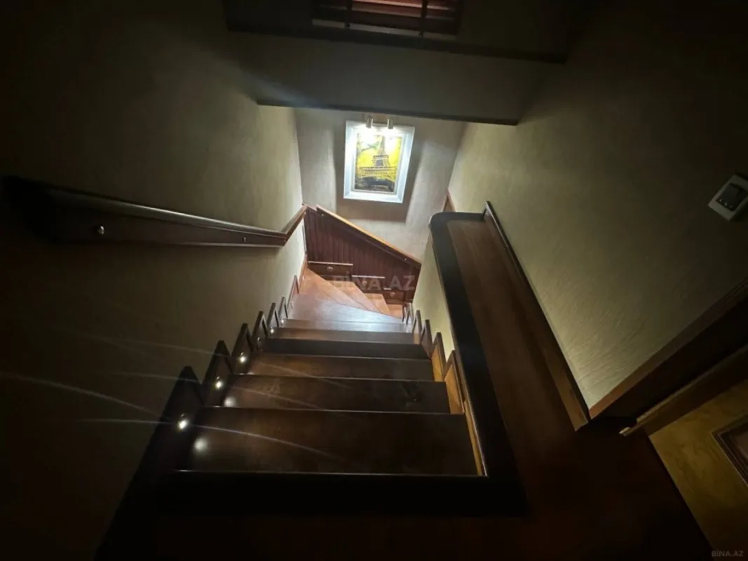 Satılır 3 otaqlı mənzil 120 m²