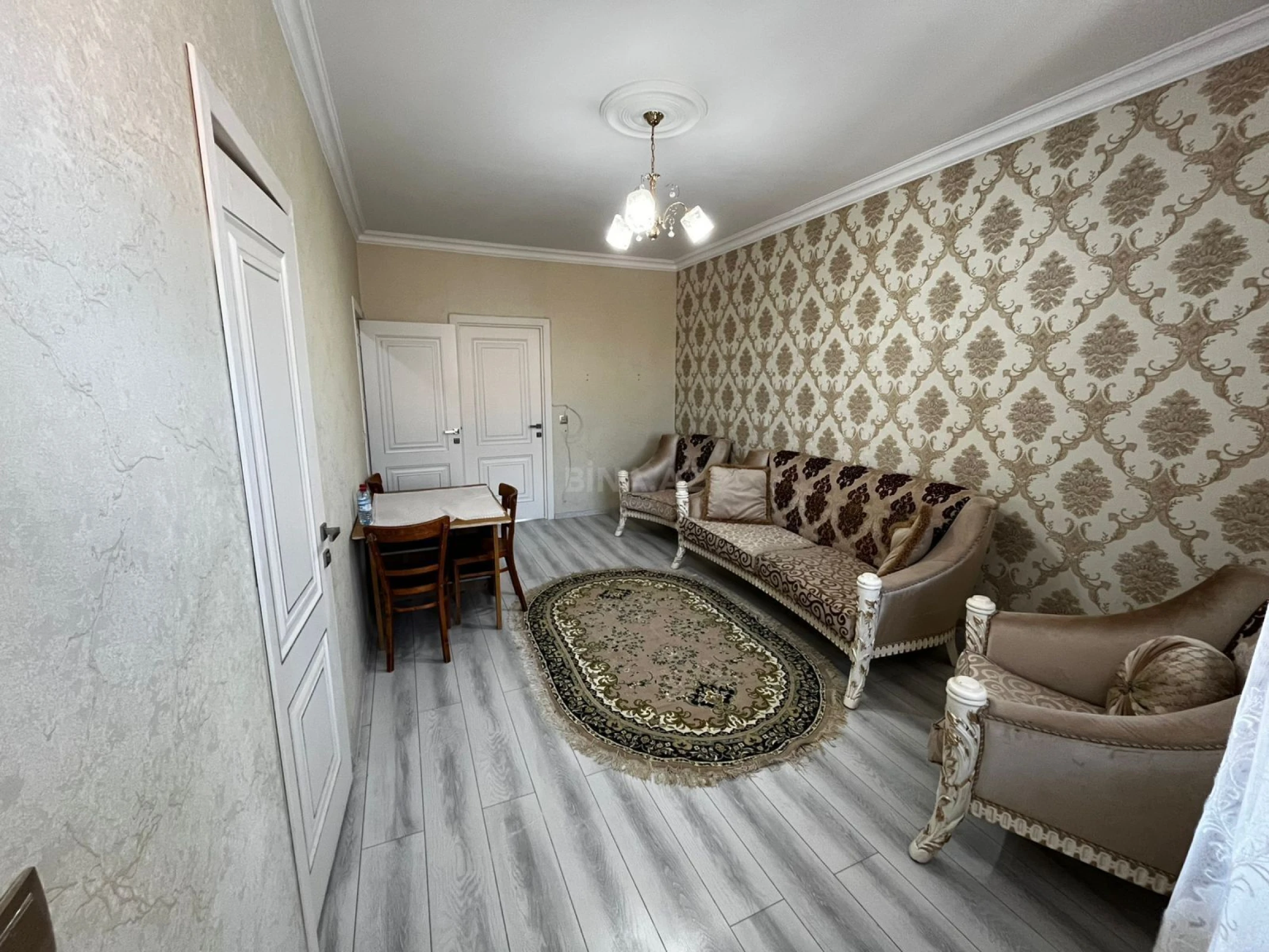 Satılır 2 otaqlı mənzil 59 m²