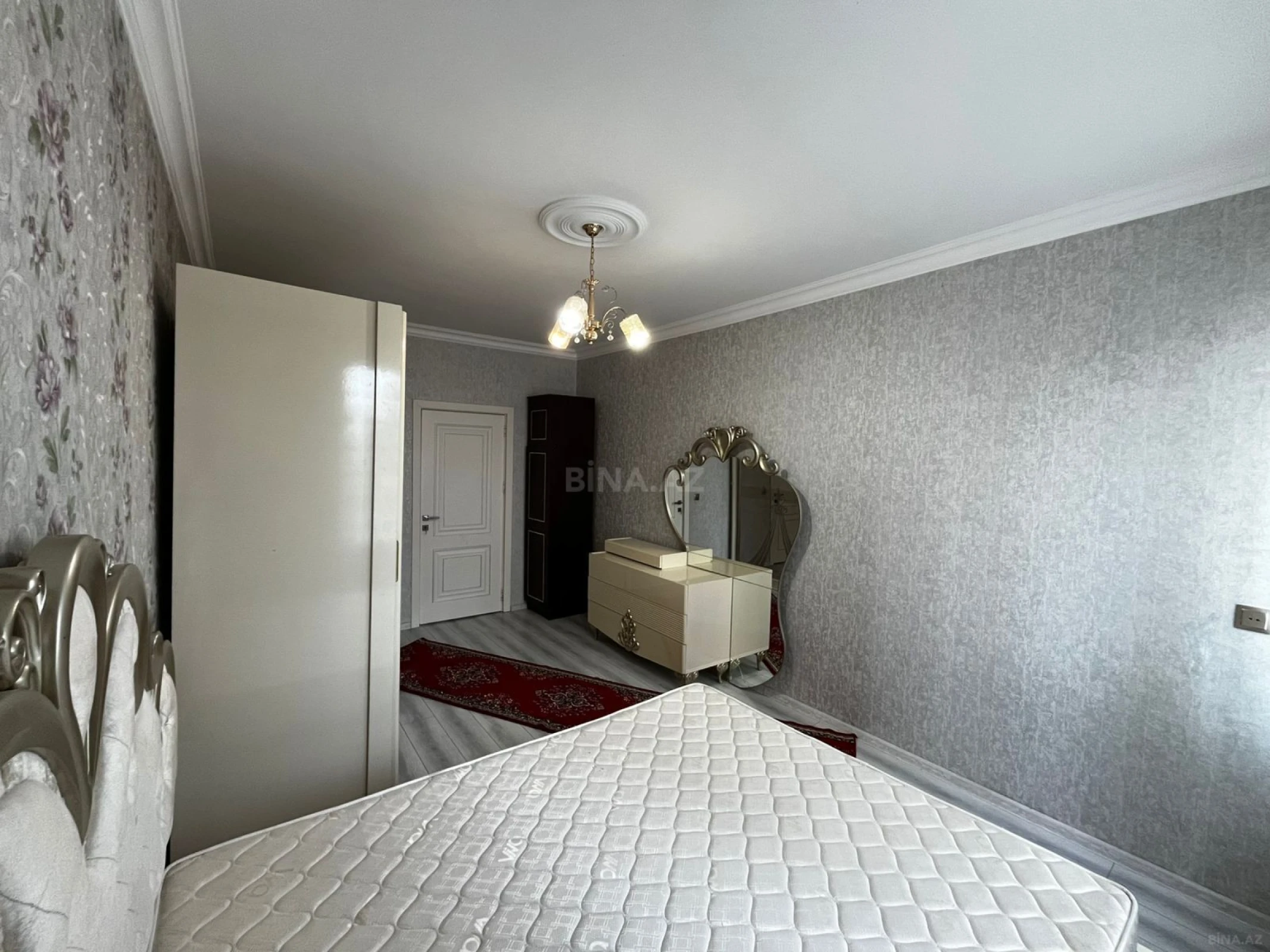 Satılır 2 otaqlı mənzil 59 m²