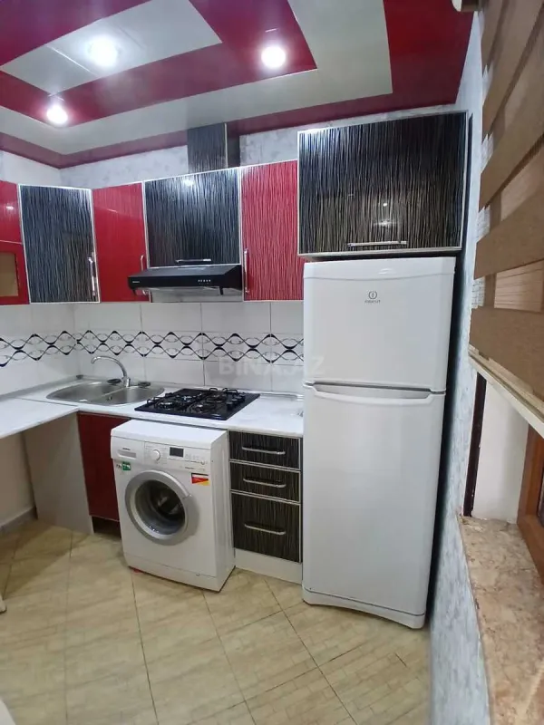 Satılır 3 otaqlı mənzil 83 m²