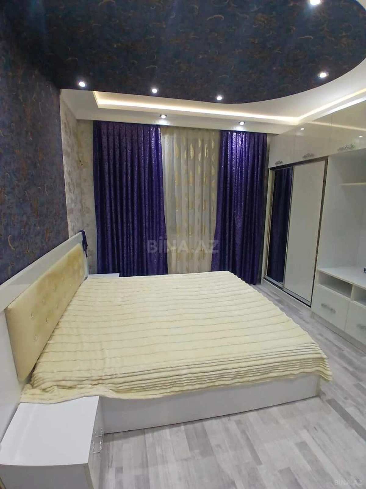 Satılır 3 otaqlı mənzil 83 m²