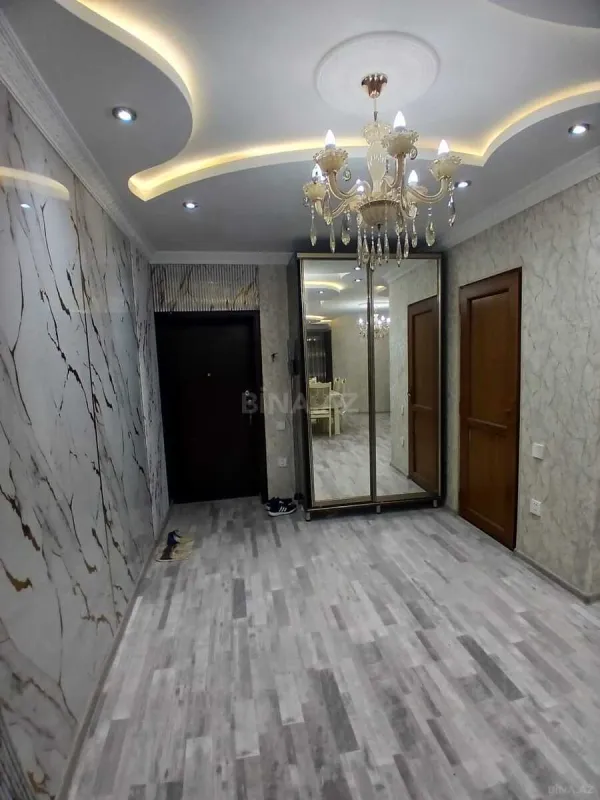 Satılır 3 otaqlı mənzil 83 m²