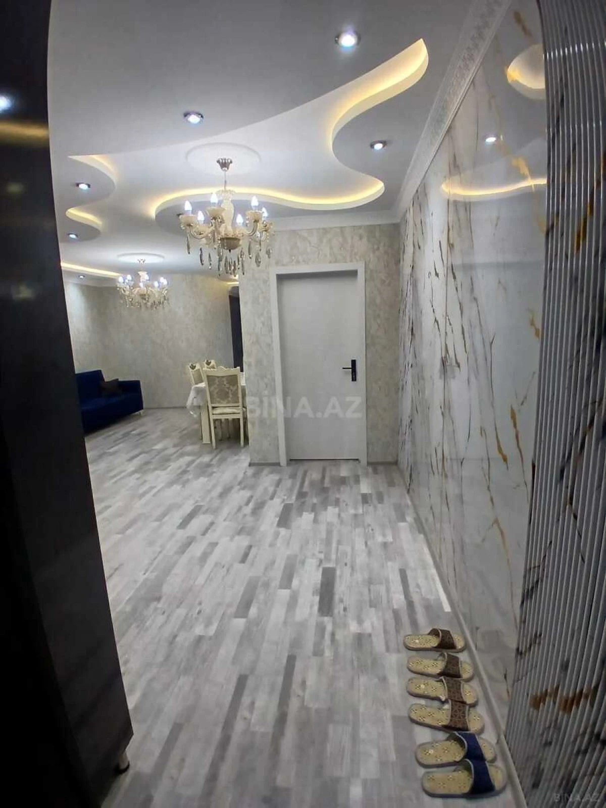 Satılır 3 otaqlı mənzil 83 m²