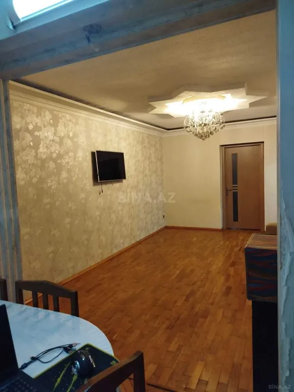 Satılır 3 otaqlı mənzil 62 m²