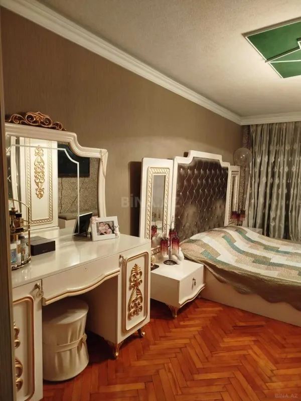 Satılır 3 otaqlı mənzil 62 m²
