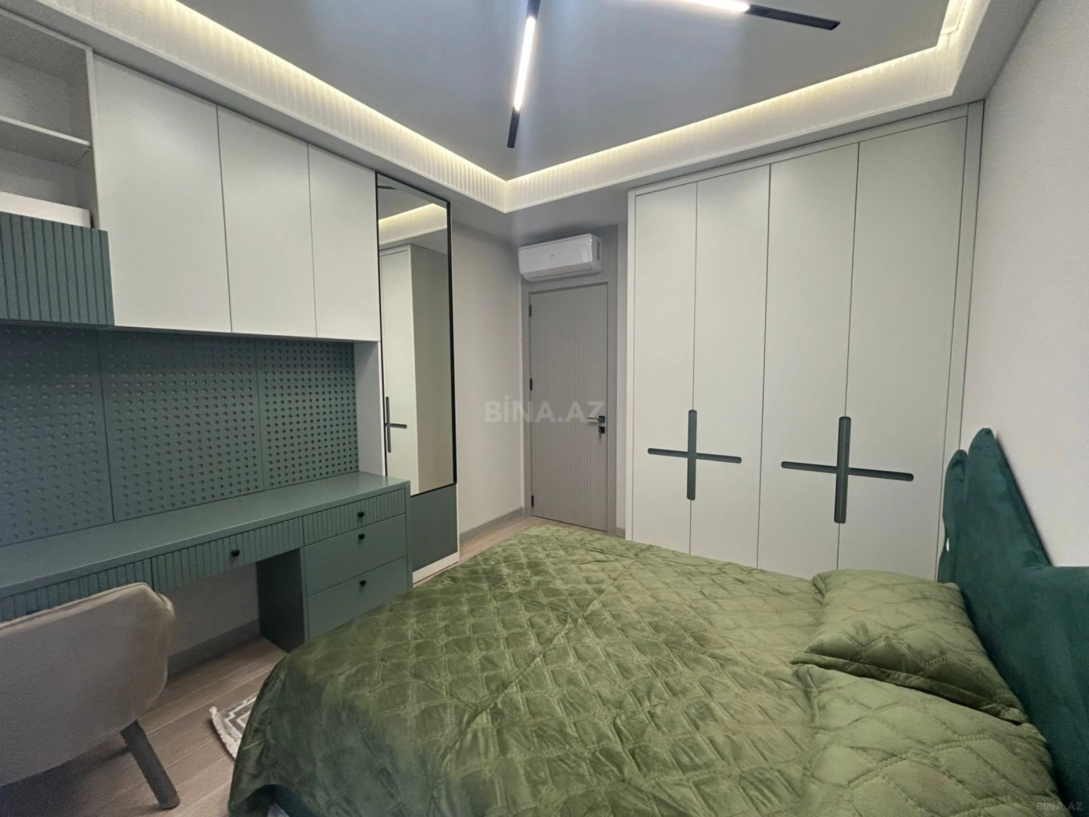 Satılır 3 otaqlı mənzil 100 m²