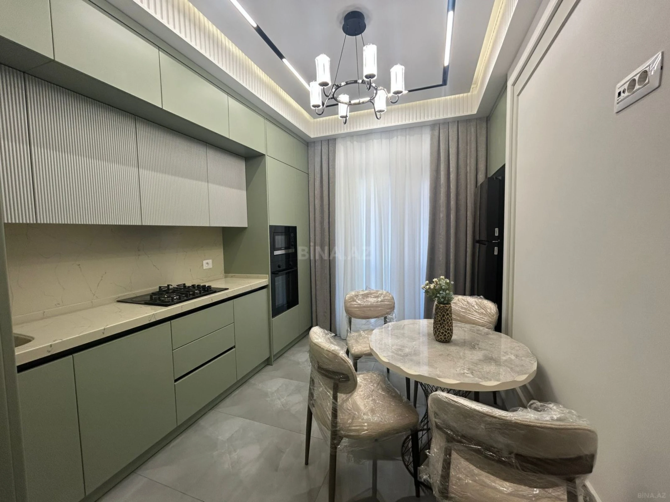 Satılır 3 otaqlı mənzil 100 m²
