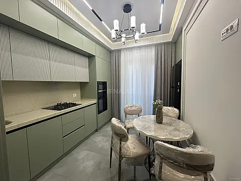 Satılır 3 otaqlı mənzil 100 m²