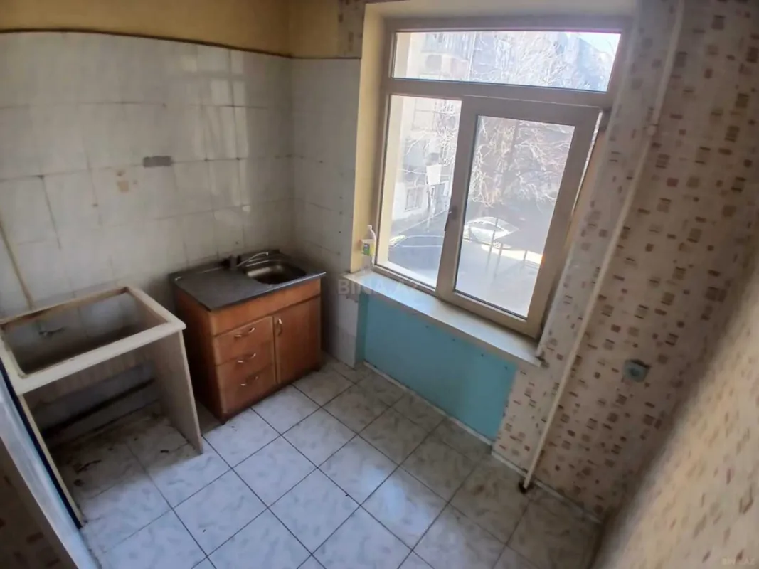 Satılır 3 otaqlı mənzil 65 m²