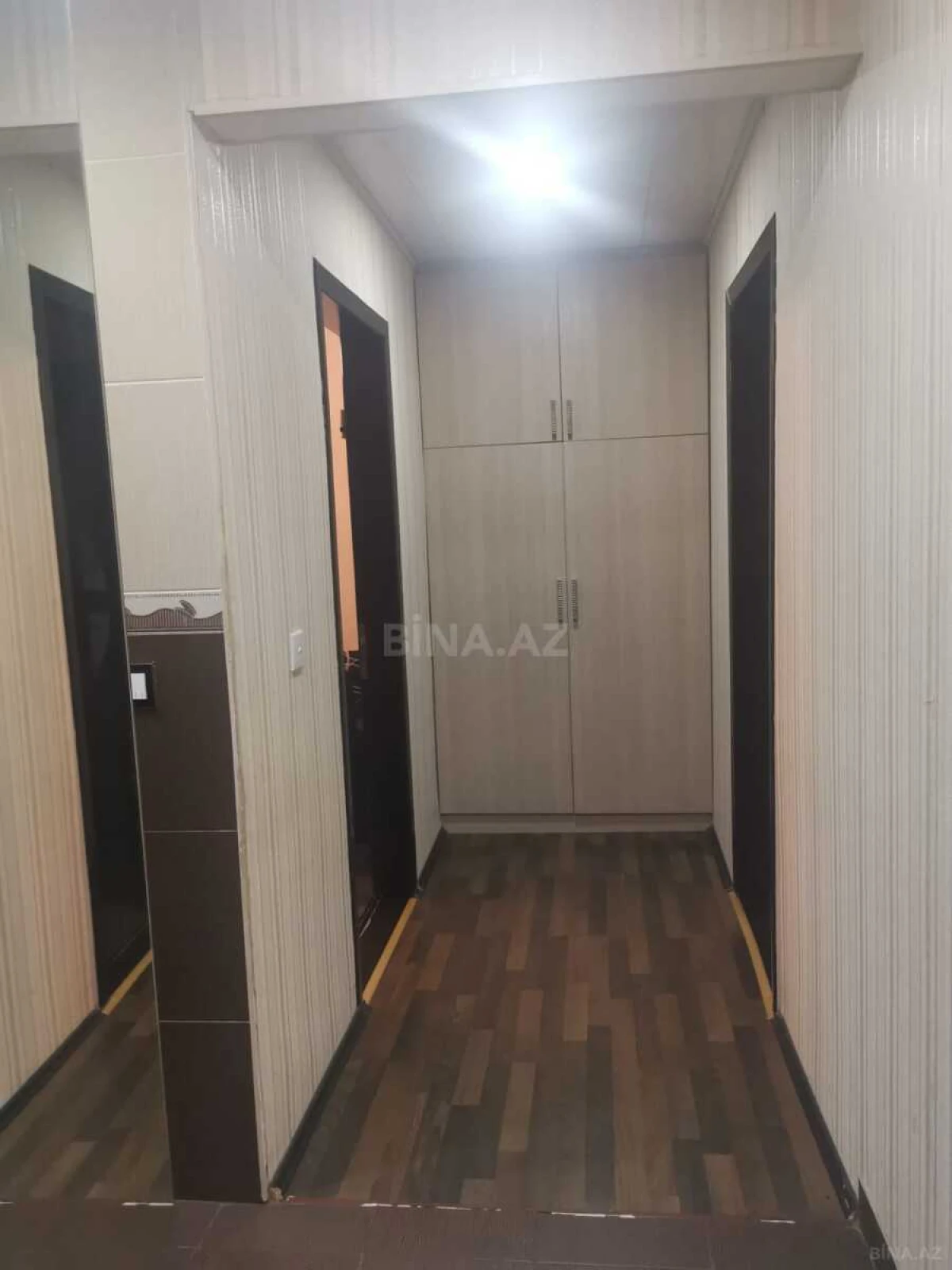 Kirayə verilir 2 otaqlı mənzil 60 m²