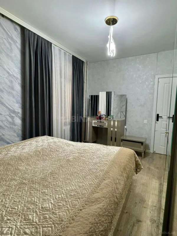 Satılır 2 otaqlı mənzil 60.7 m²