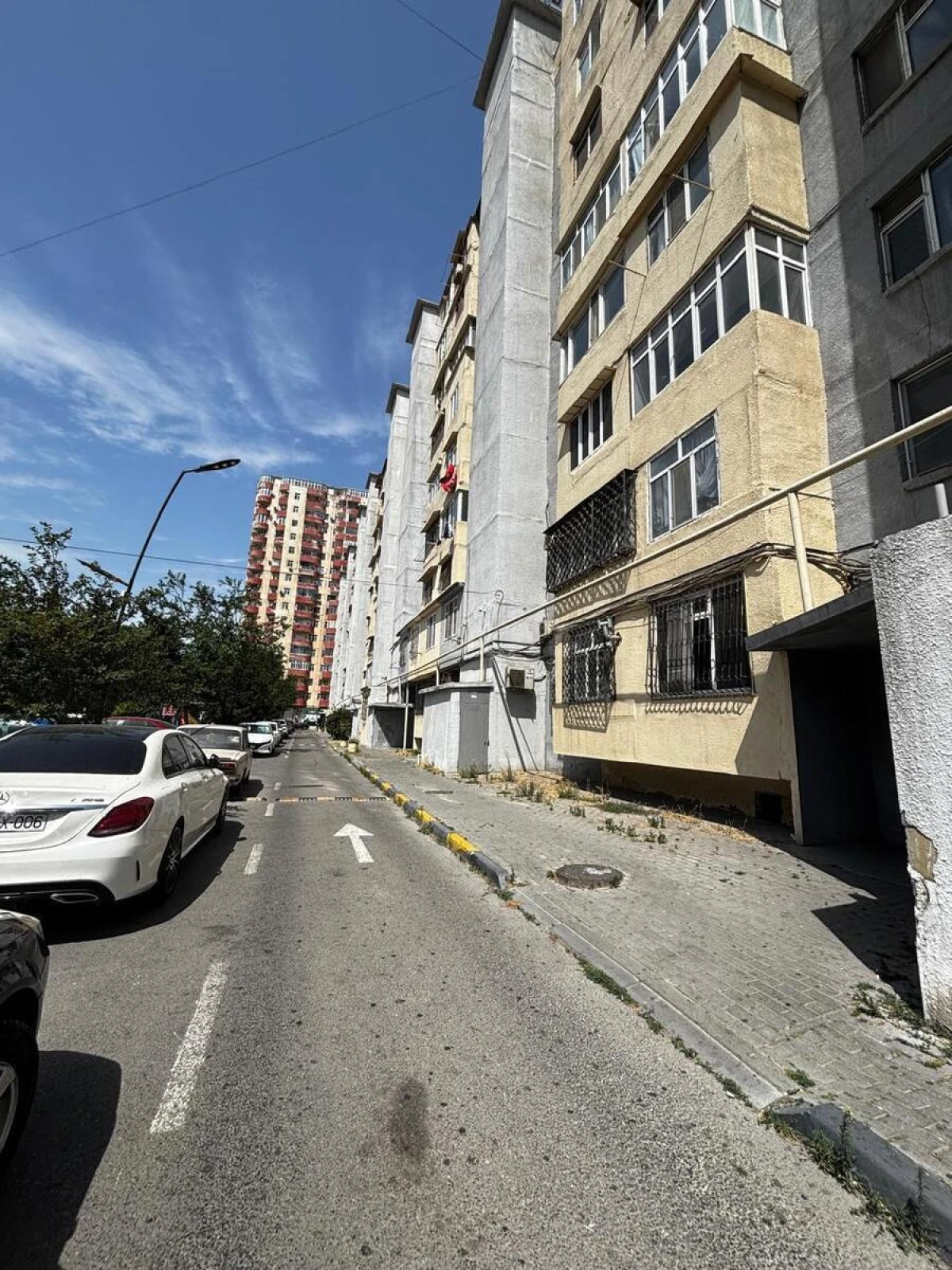 Satılır 2 otaqlı mənzil 60.7 m²