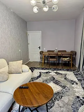 Satılır 2 otaqlı mənzil 60.7 m²