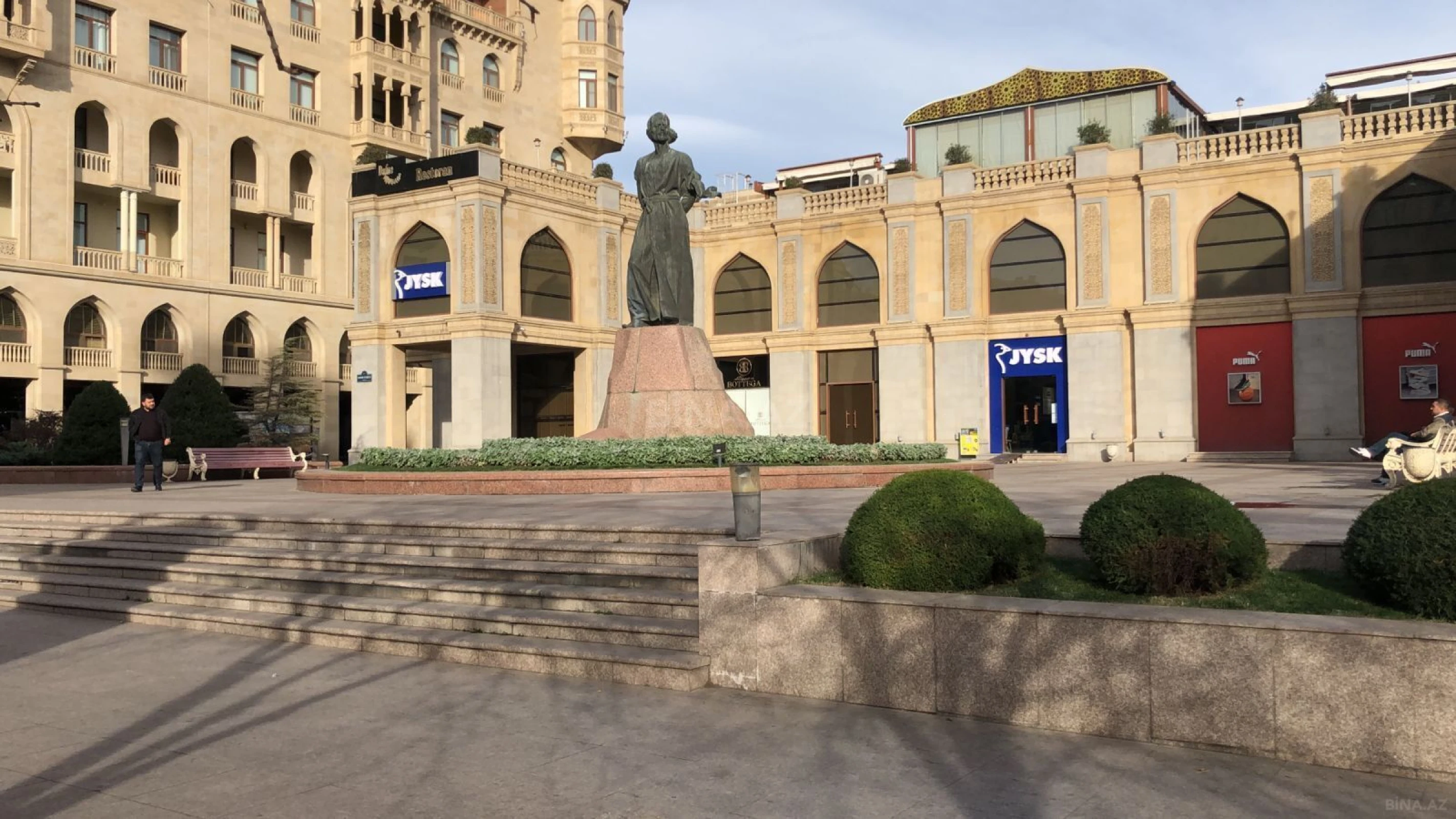 Kirayə verilir obyekt 86 m²