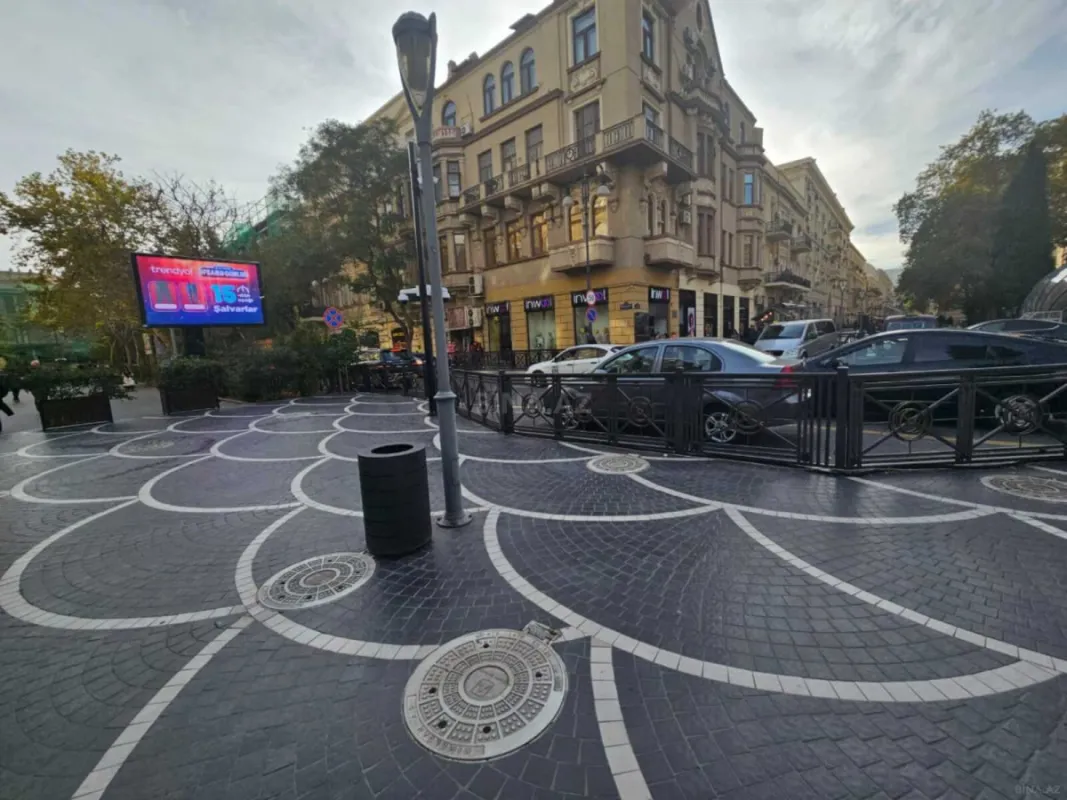 Kirayə verilir obyekt 86 m²