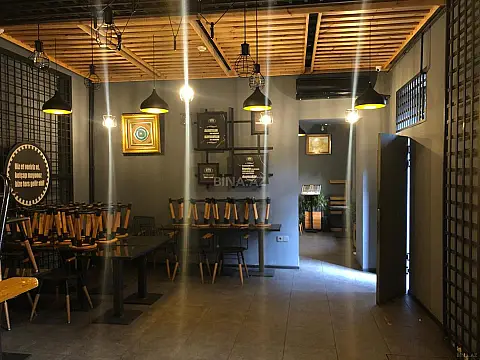 Kirayə verilir obyekt 86 m²