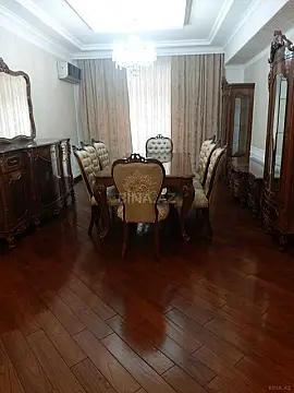 Satılır 3 otaqlı mənzil 156 m² — Bakı 3 otaq 156.00 m²