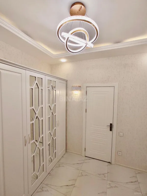 Satılır 3 otaqlı mənzil 70 m²