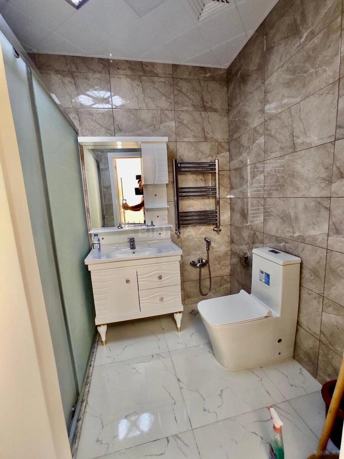 Satılır 3 otaqlı mənzil 70 m²